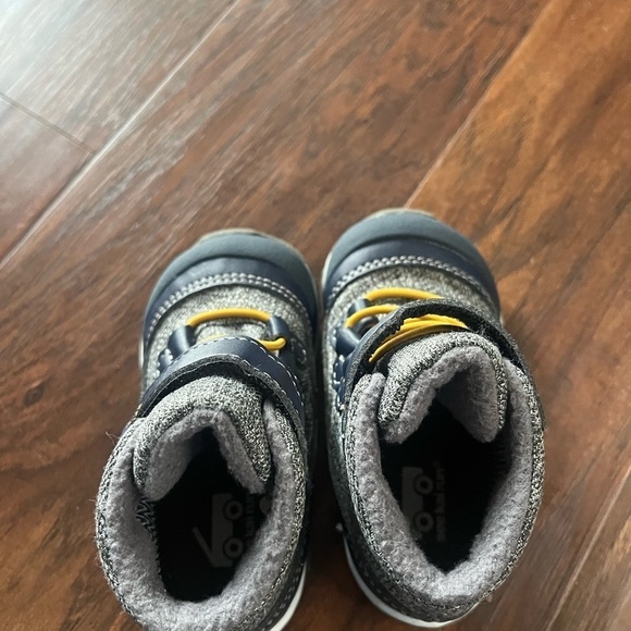 See Kai Run- casual boots-NWOT-size 5 - Picture 5 of 9